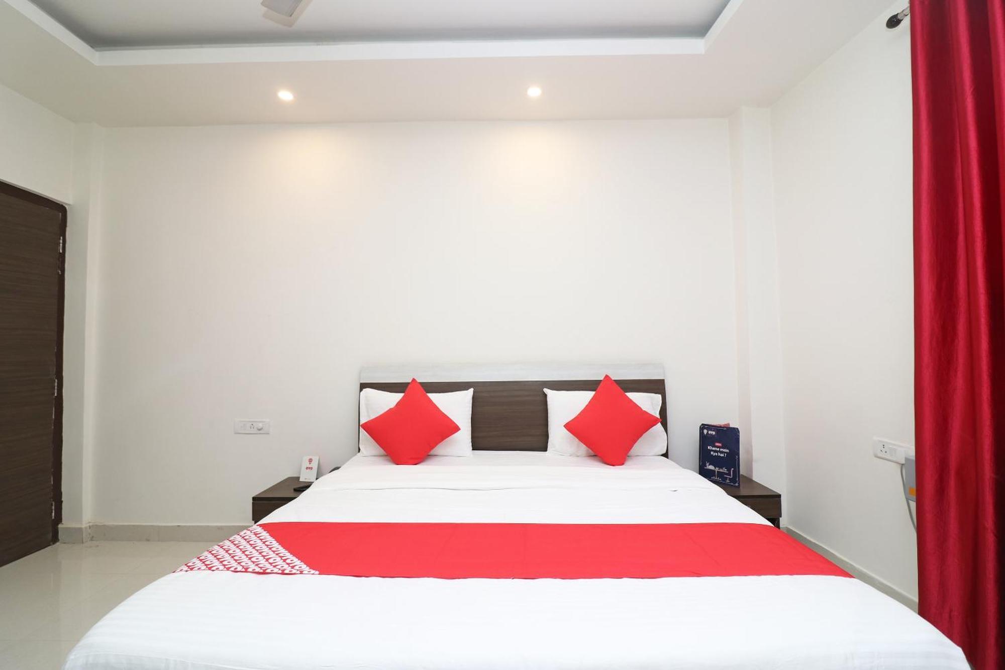 Oyo Paradise Inn Prayagraj Exterior photo