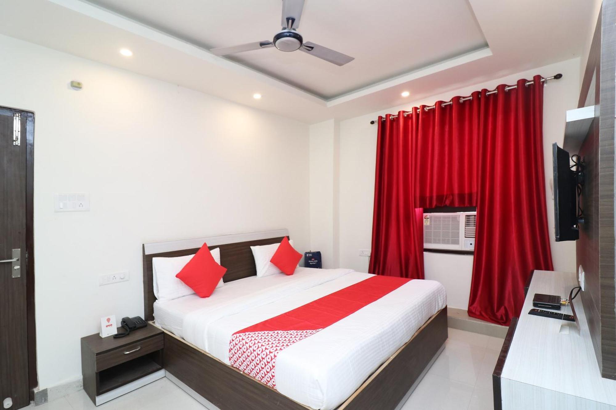 Oyo Paradise Inn Prayagraj Exterior photo
